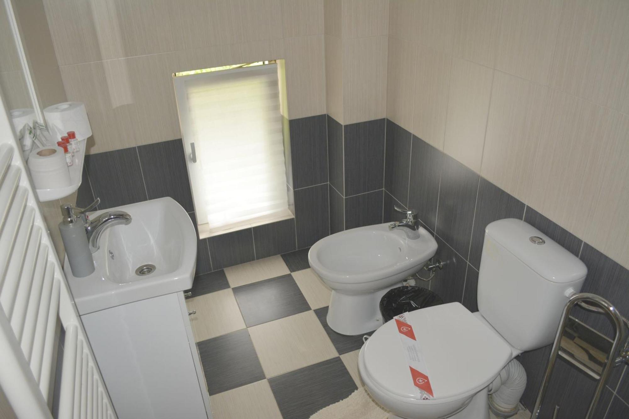 Colina Restaurant & Events Hotel Bistrita  Room photo