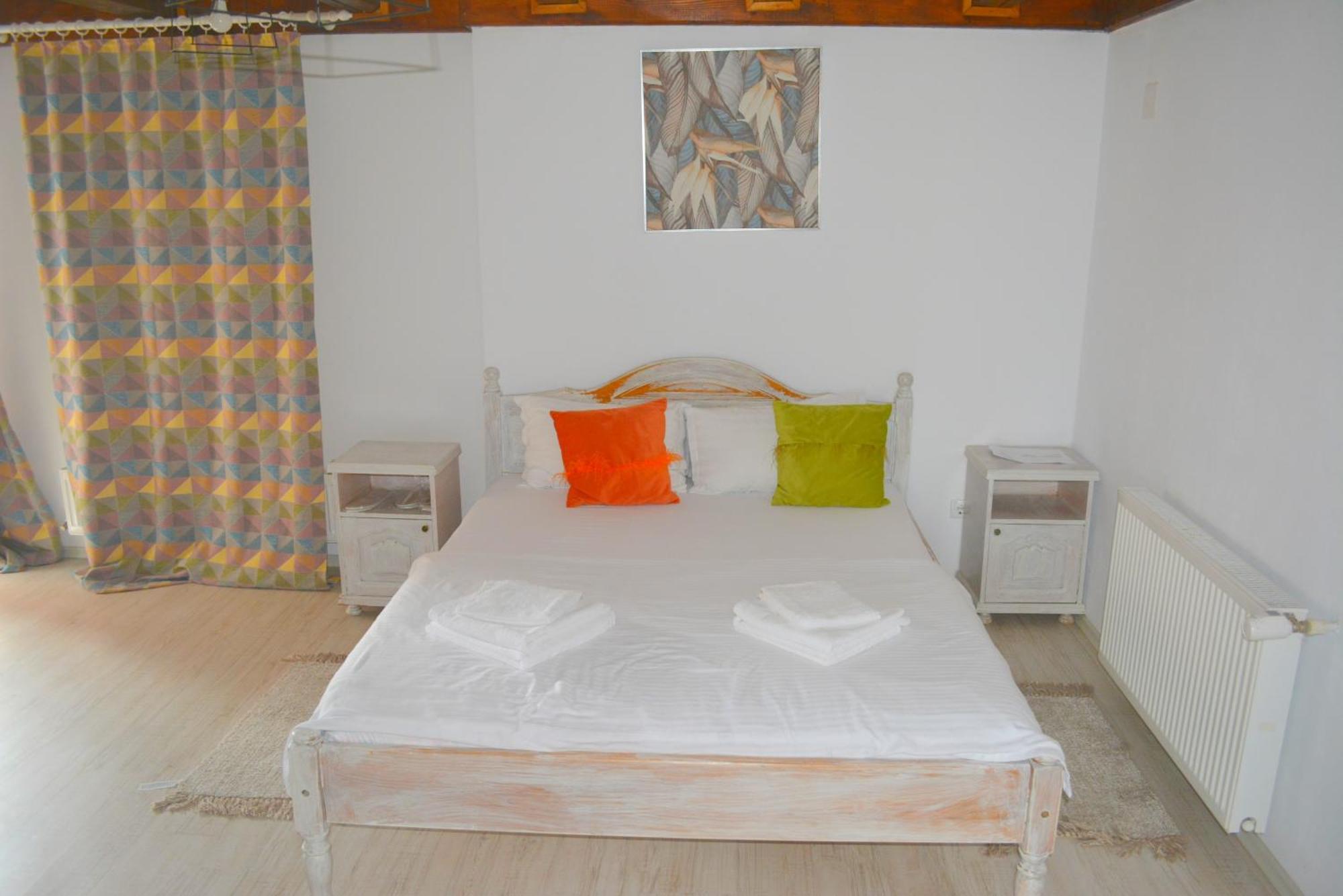 Colina Restaurant & Events Hotel Bistrita  Room photo